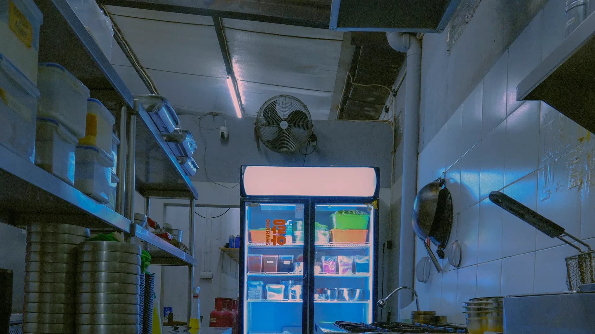 Commissioning — refrigeration temperatures logged against the baseline